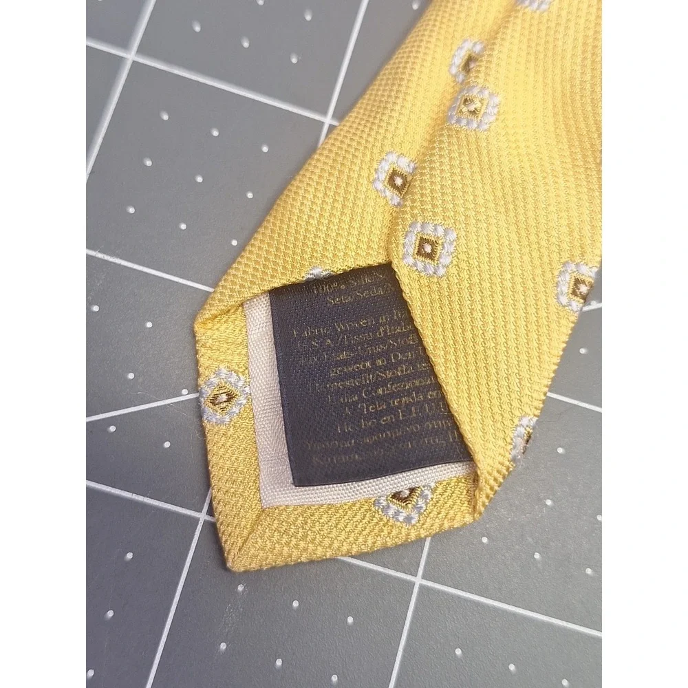 Vintage Brooks Brothers Makers‎ Yellow Silk Geometric Pattern Neck Tie USA Made